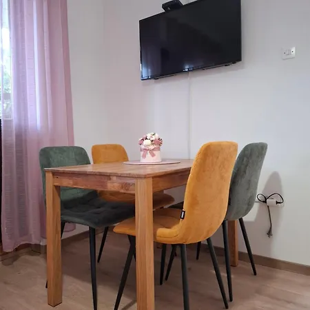 Kuca Za Odmor Ana Hébergement de vacances