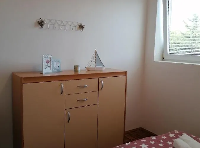 Kuca Za Odmor Ana * Ražanac